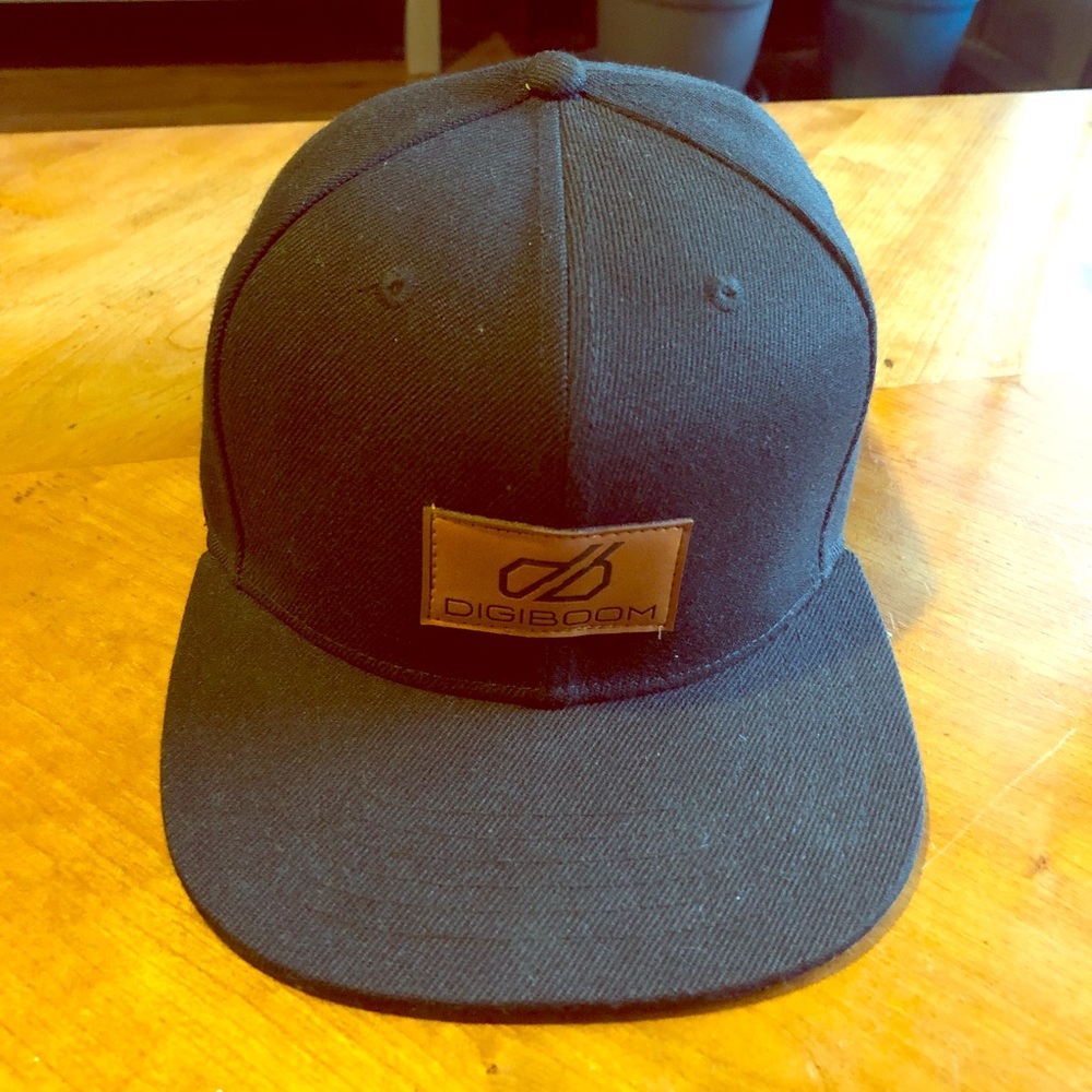 Digiboom hat